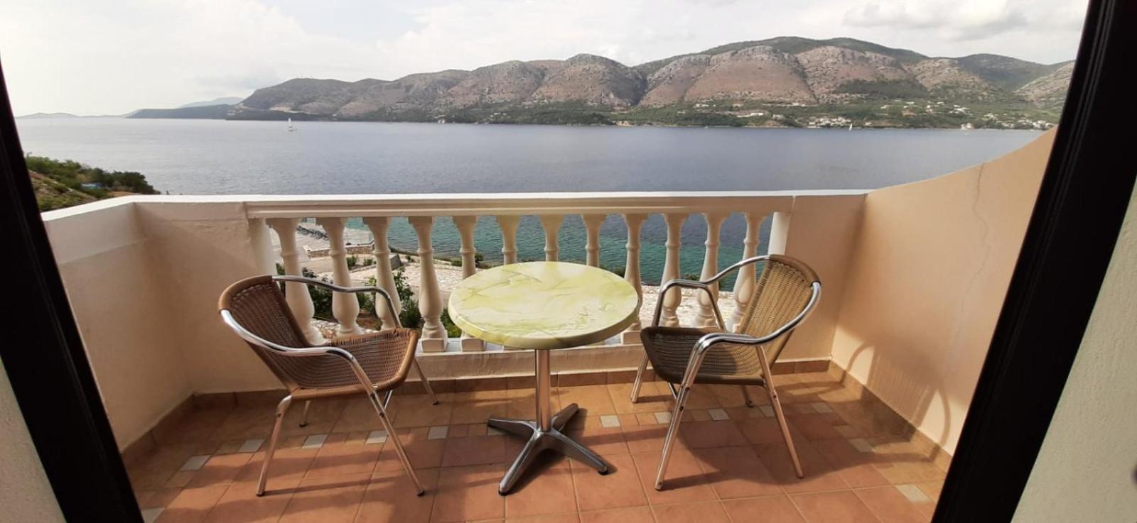 Blue Bay Apartments Sívota Buitenkant foto